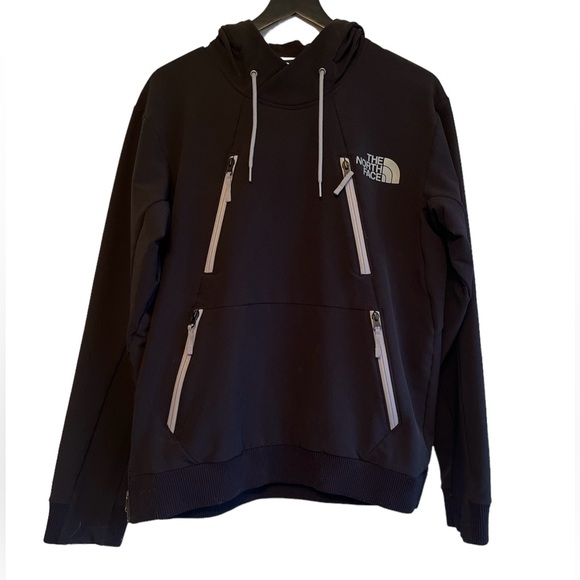 The North Face Other - Men’s The North Face Black Performance Pullover